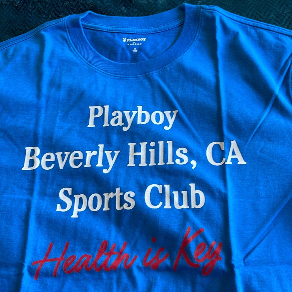 LIKE NEW never worn Playboy x Pacsun Graphic Tee (runs big) Great condition!!